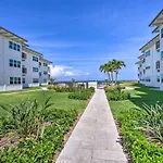 Waterfront Vero Beach Condo With Ocean-View Balcony