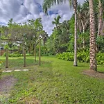 Vero Beach Oasis Less Than 7 Mi To South Beach Park!