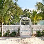Orchid Island Cottages