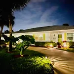 Rendezvous Beach Casa