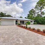 Vero Beach Vacation Rental Pool And Putting Green!