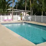 Orchid Island Cottages