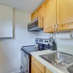 Vero Beach Studio With Shared Patio About 3 Mi To Beach!