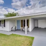 Vero Beach Vacation Rental About 3 Mi To The Ocean!