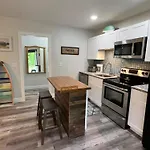 875 Oasis #3