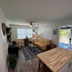 875 Oasis #4 Location!