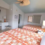 The Islander Inn