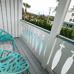 The Islander Inn