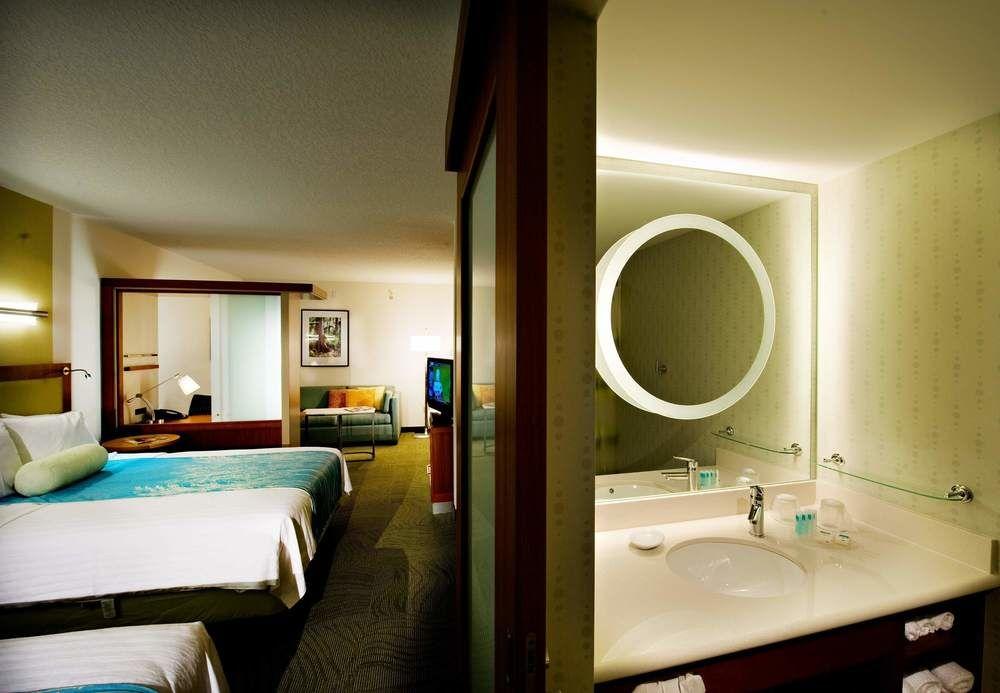 Springhill Vero Hotel