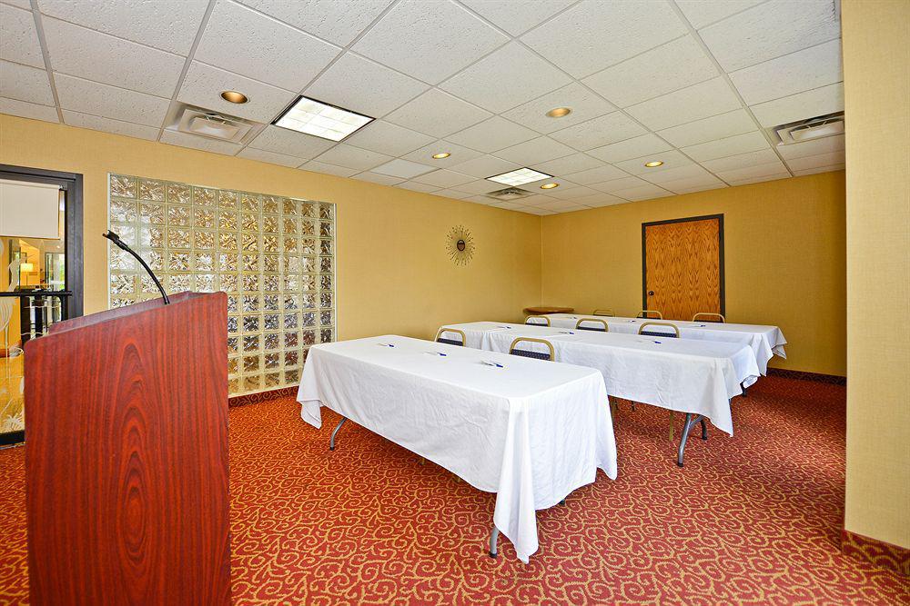 Hotel Express Vero Beach-west I-95 By Ihg Vero Beach
