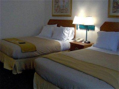Hotel Express Vero Beach-west I-95 By Ihg Vero Beach