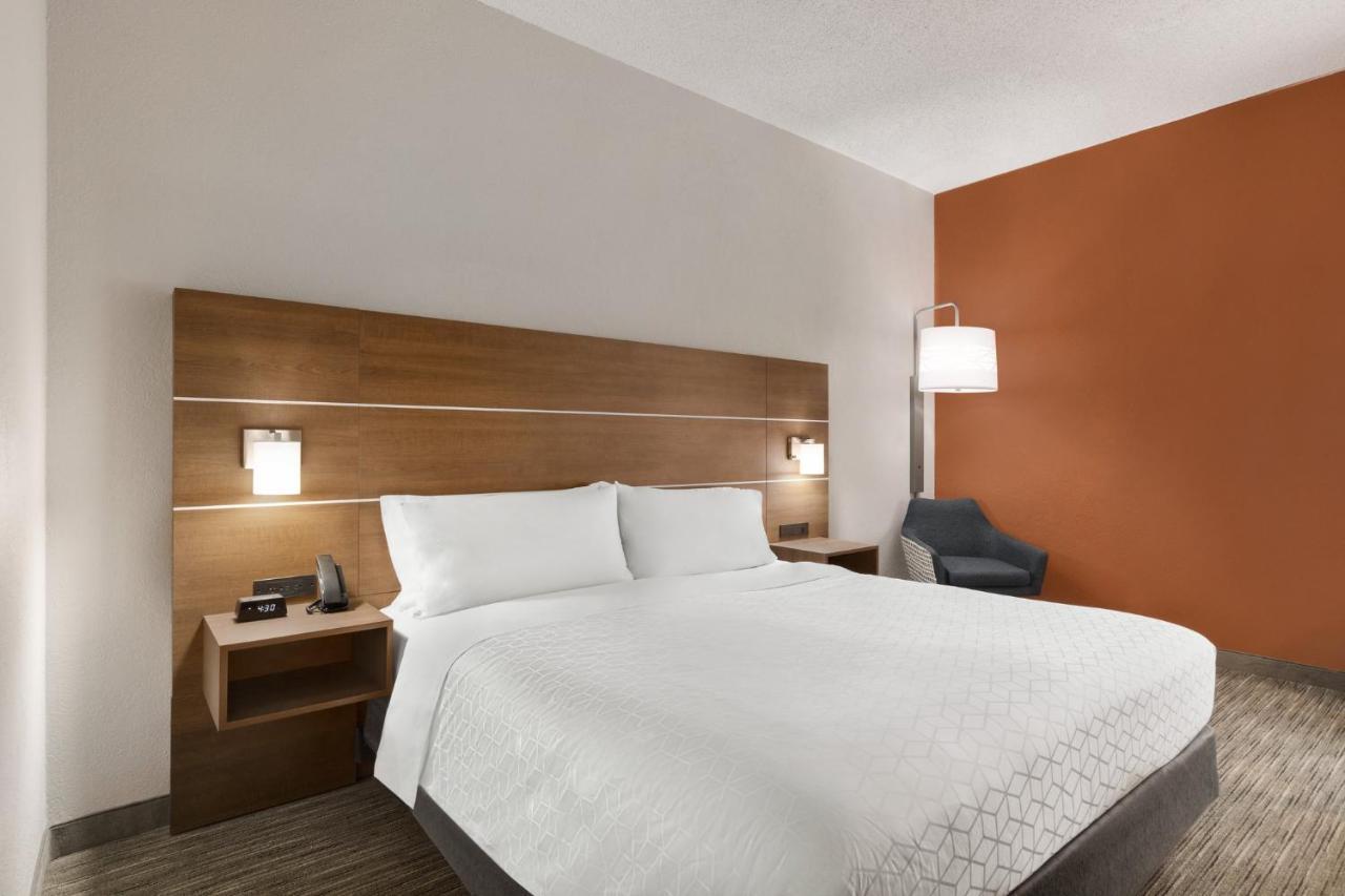Express Vero Beach-west I-95 By Ihg 3* Vero Beach
