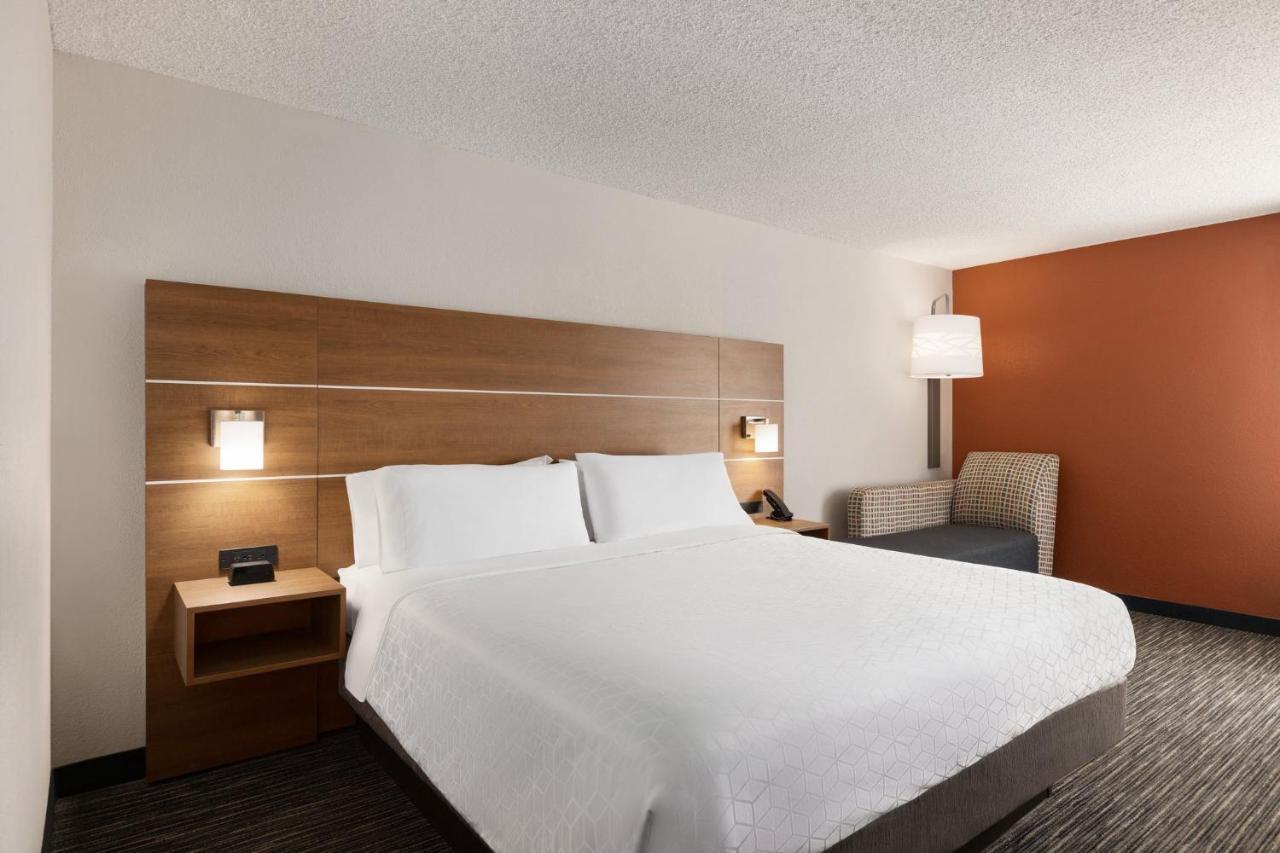 Express Vero Beach-west I-95 By Ihg 3* Vero Beach