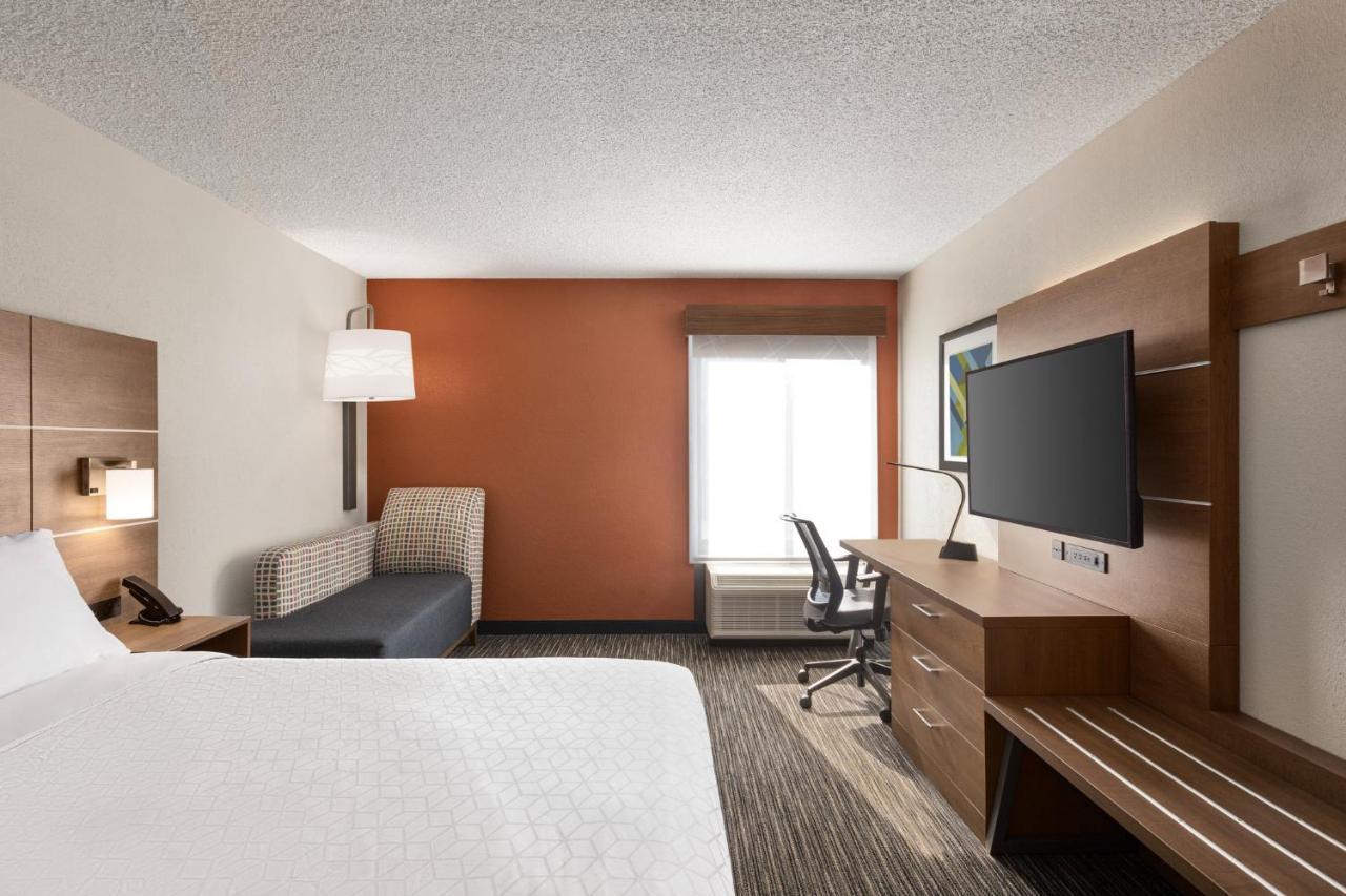 Express Vero Beach-west I-95 By Ihg Hotel 3*