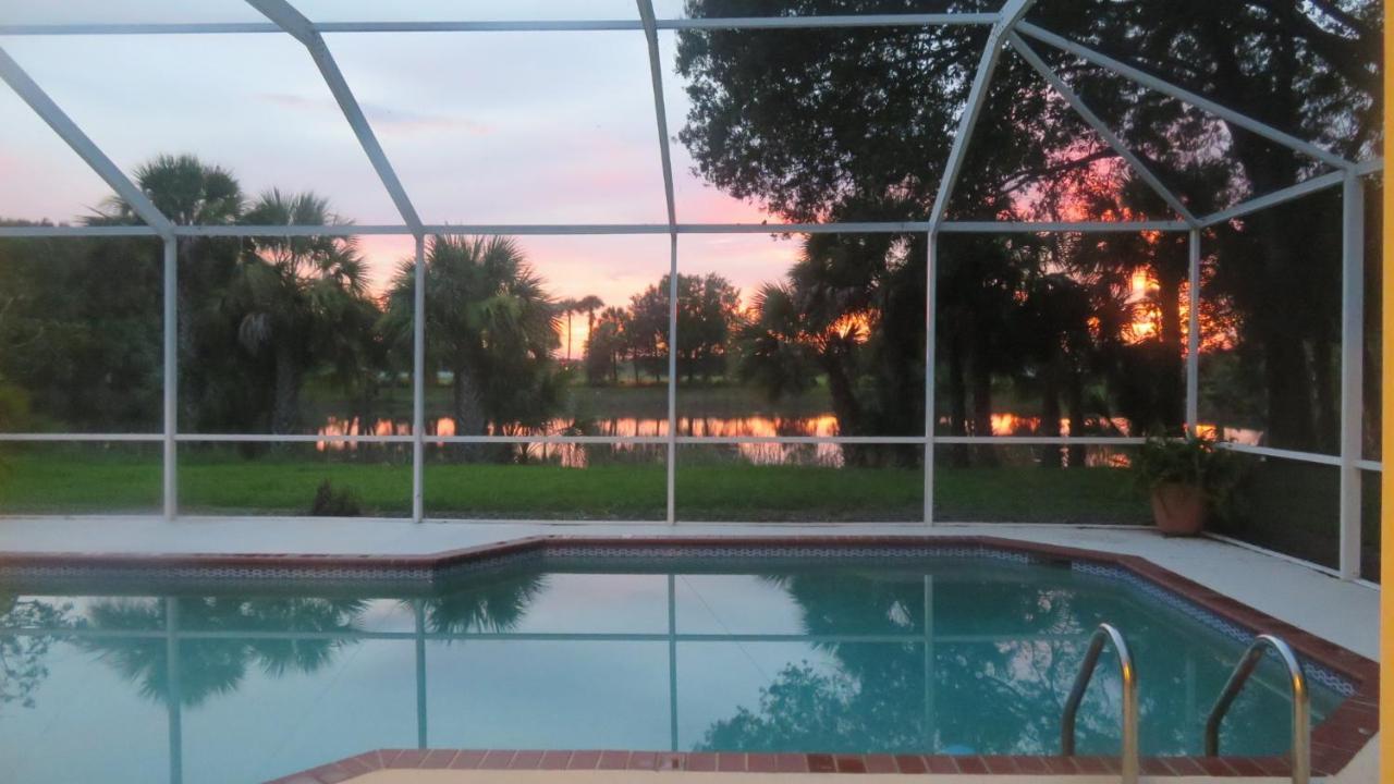 Holiday home Luxury 3-bedroom Near Beaches With Pool