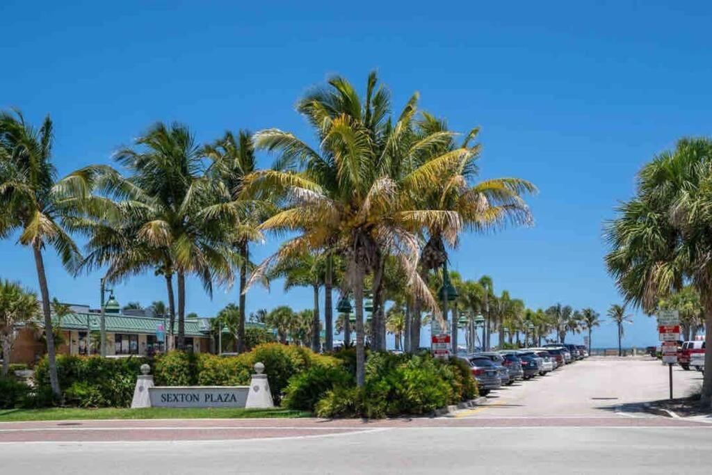 Beach House Paradise *