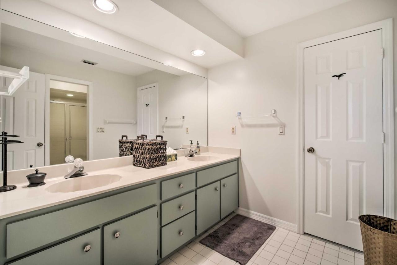 Pet-friendly In Vero Beach, 1 Mi To Beach! *