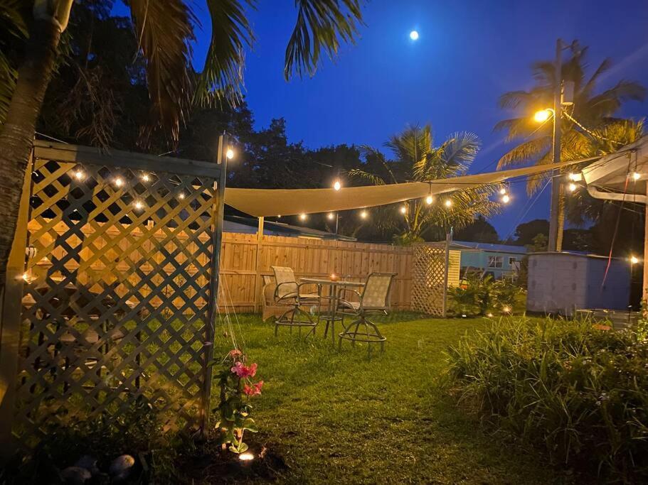 Vintage Vero Bungalow
