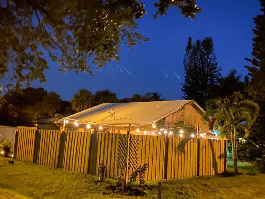 Vintage Vero Bungalow