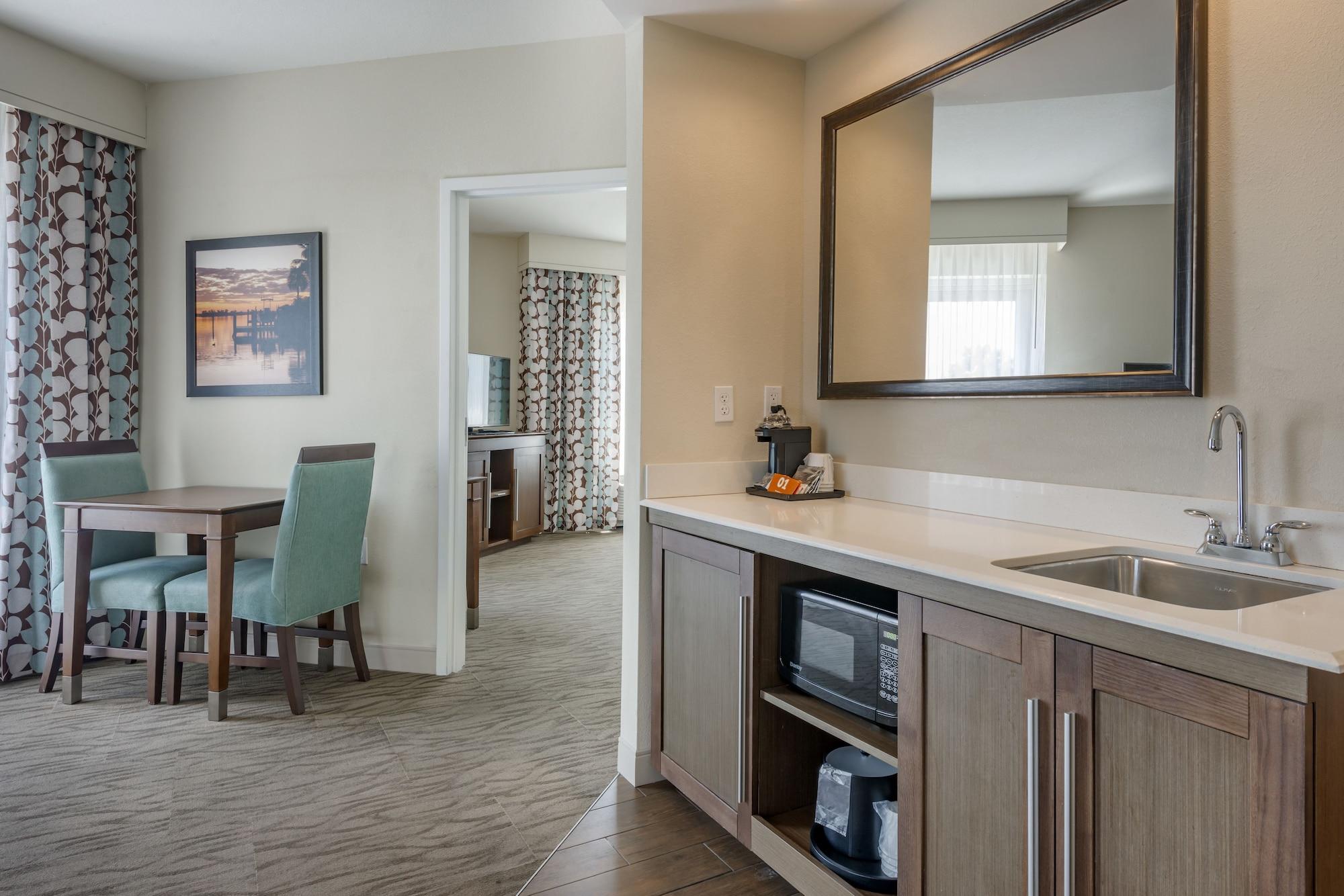Hampton And By Hilton Vero Beach-downtown Vero Beach