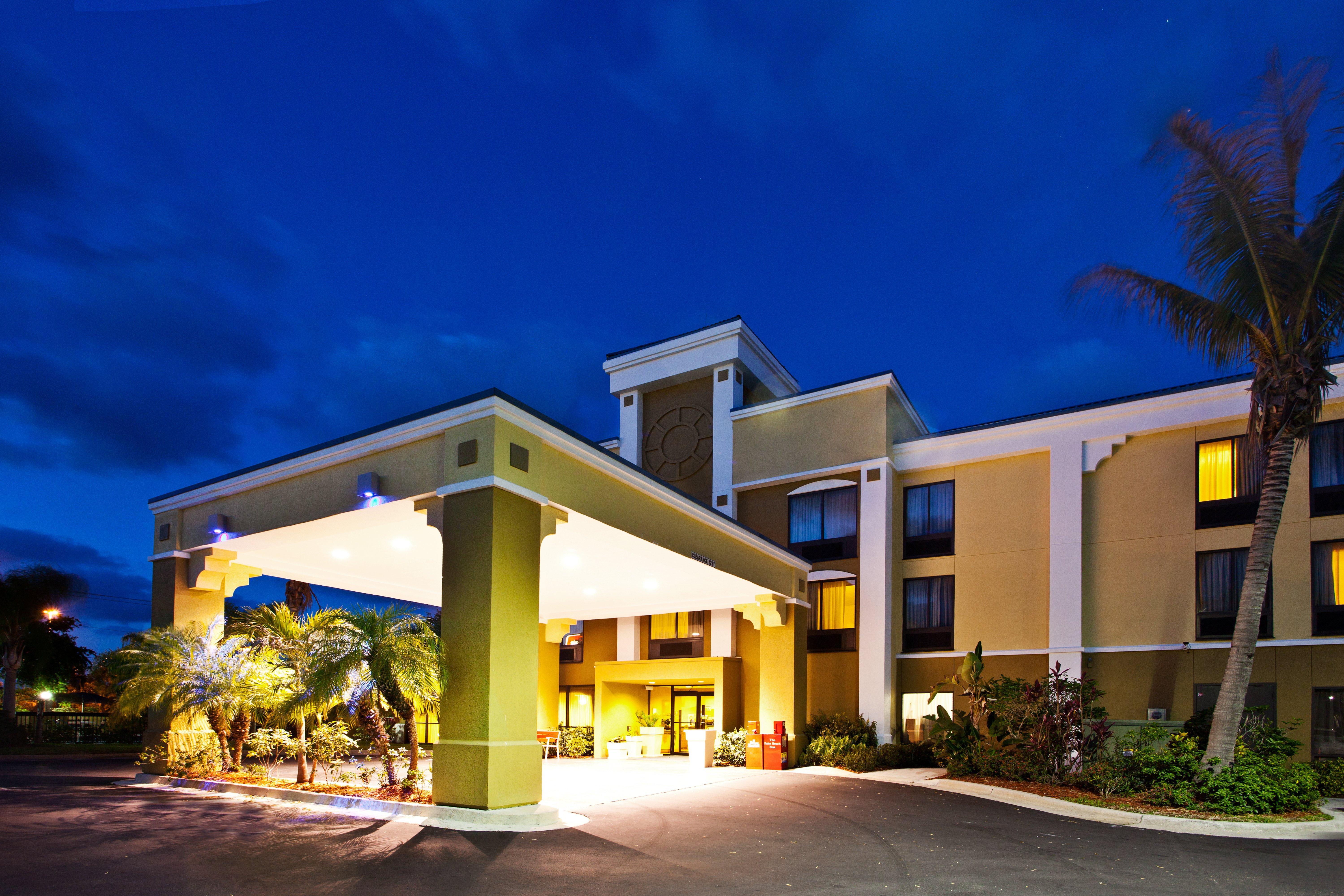 Express Vero Beach-west I-95 By Ihg 3* Vero Beach