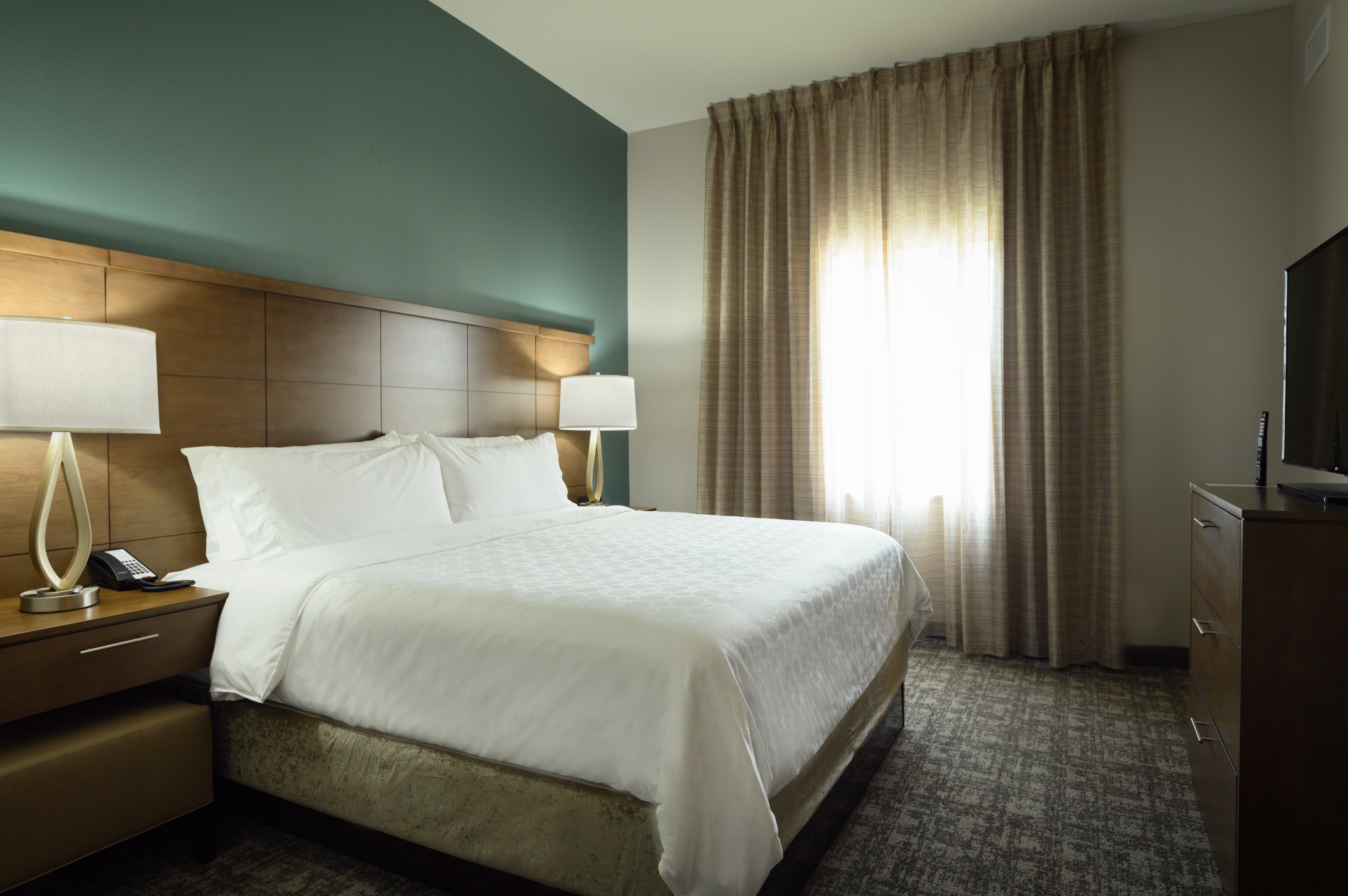Staybridge - Vero By Ihg Hotel 3*