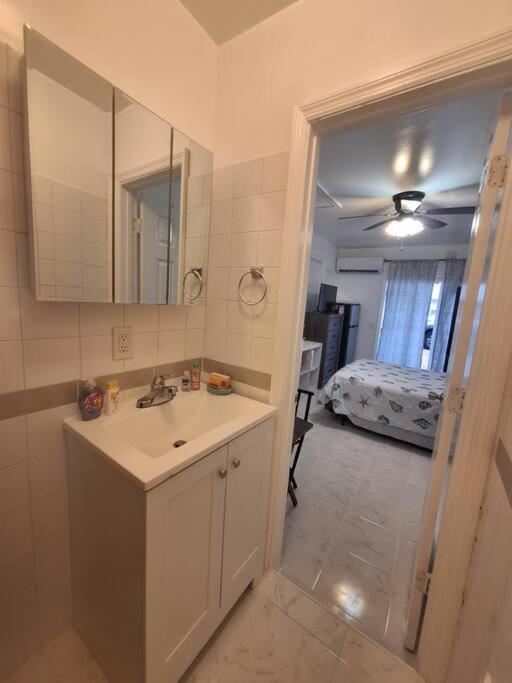 Brand New Apartment *