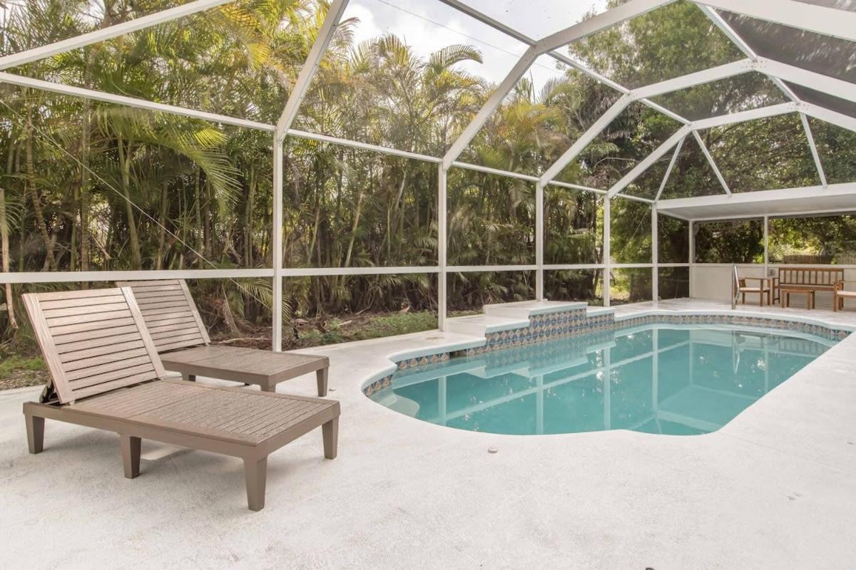 11 Mins To - 3br W Private Pool + Grill