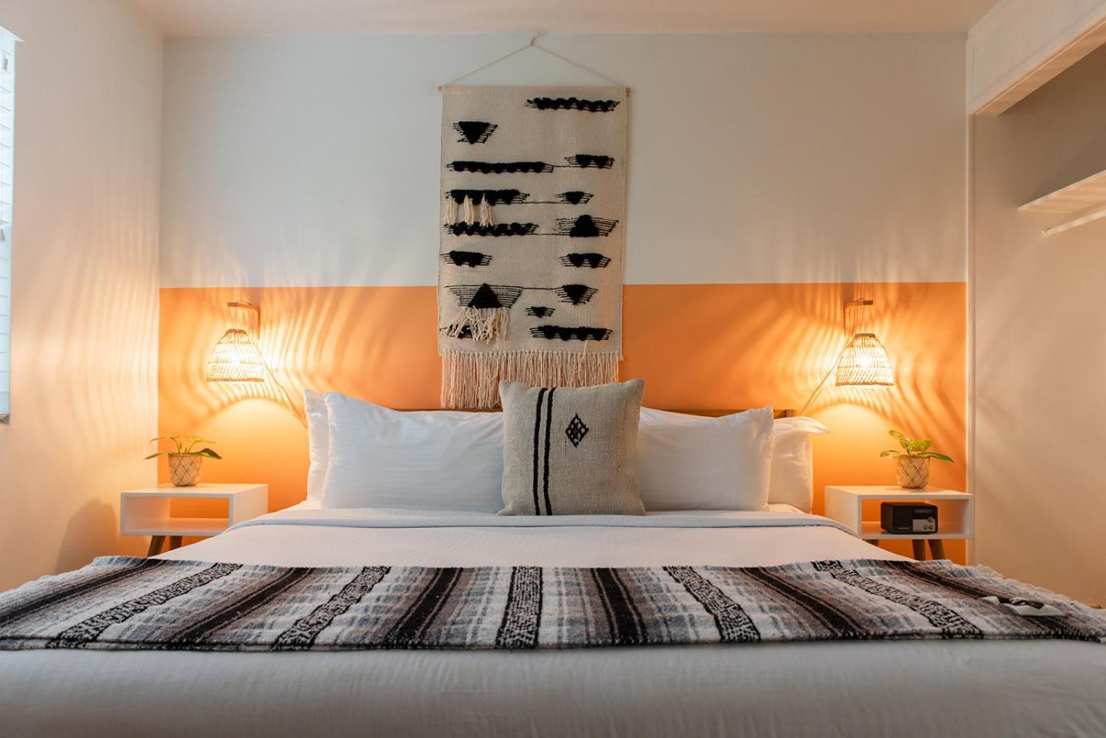 Seaspray Surf Hotel
