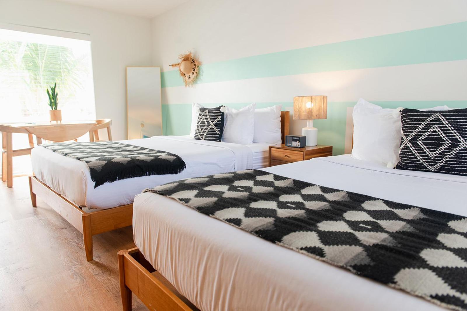 Hotel Seaspray Surf
