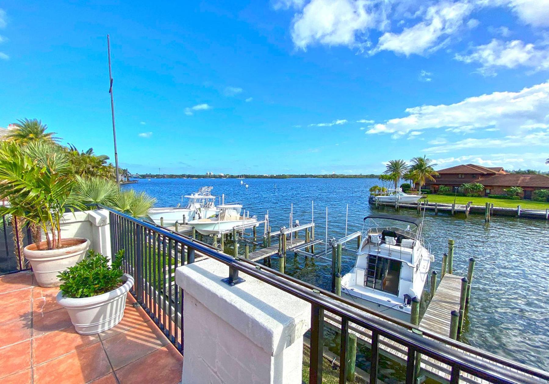 Royal Palm Penthouse #4 Apartment Vero Beach