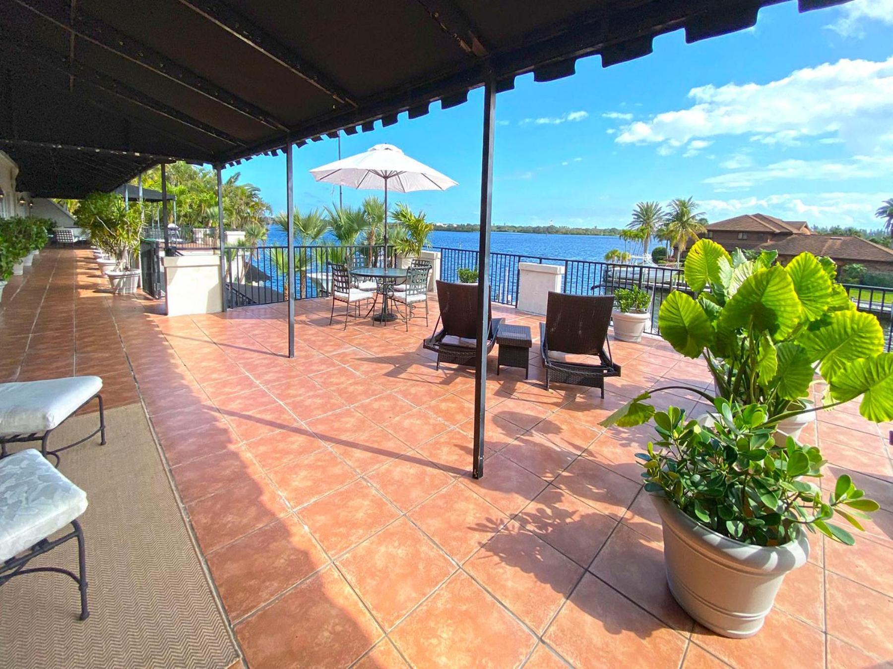 Royal Palm Penthouse #4 * Vero Beach