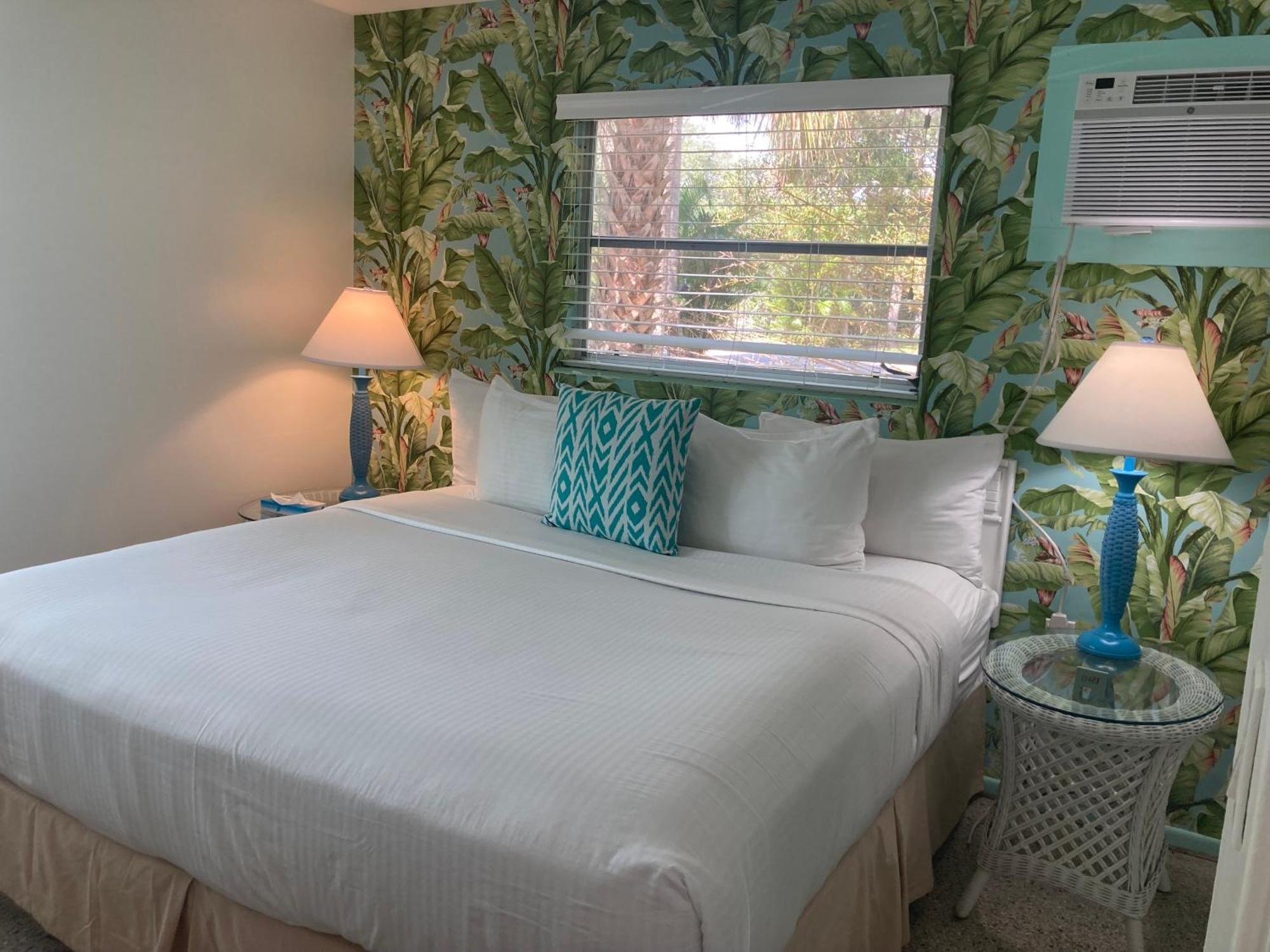 Seaspray Surf Hotel Vero Beach