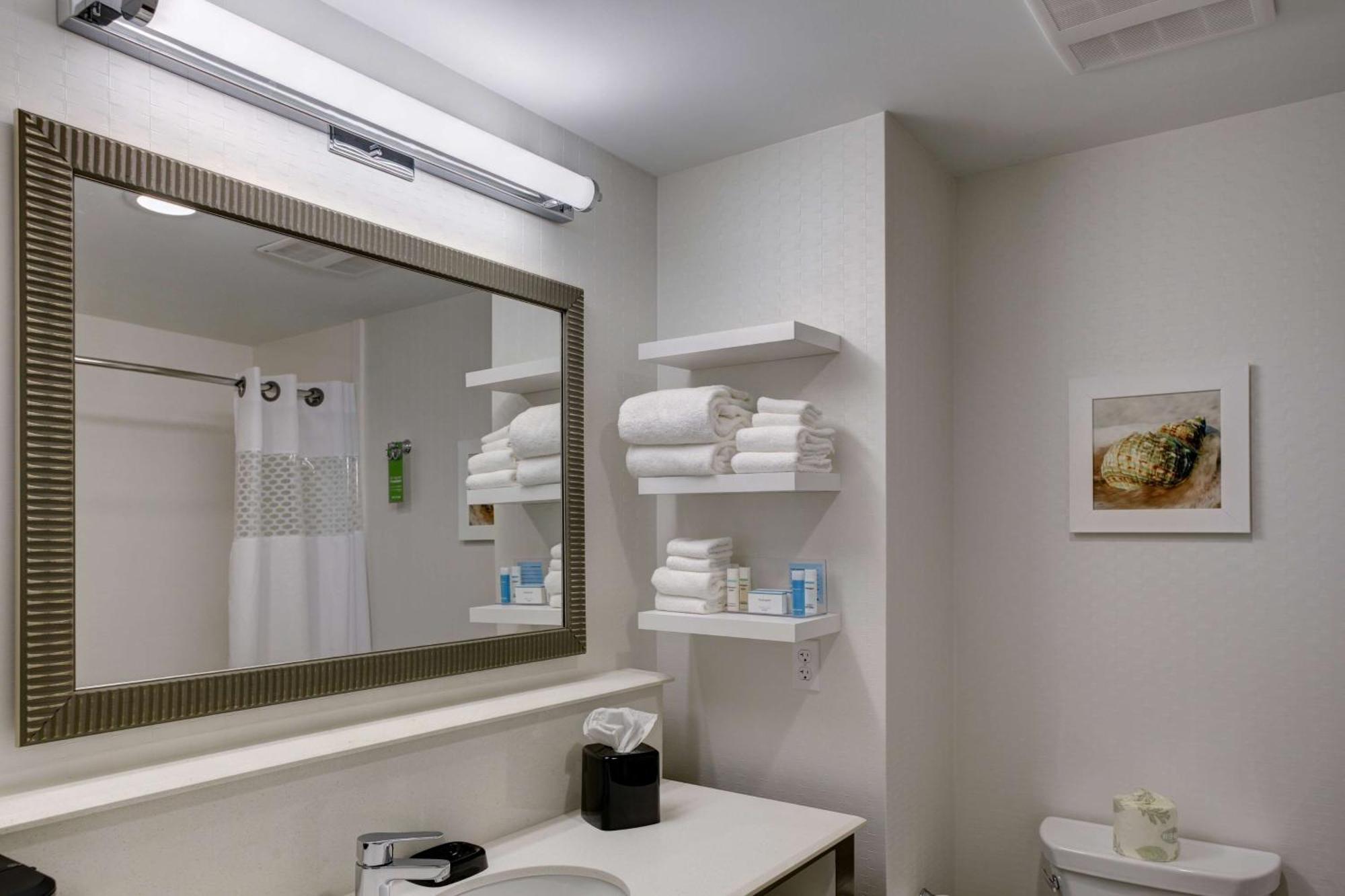 Hampton And By Hilton Vero Beach-downtown Hotel Vero Beach