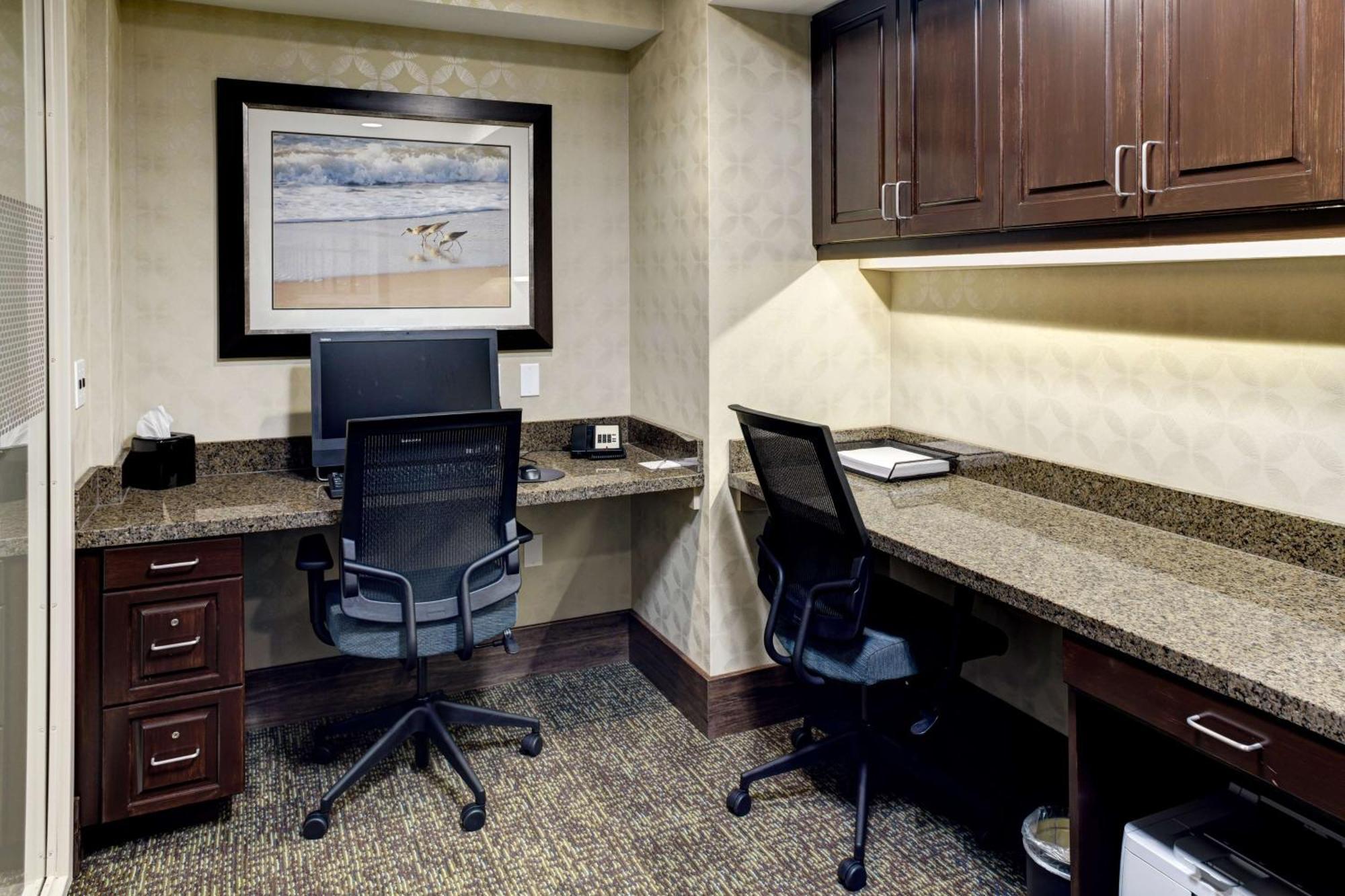 Hotel Hampton And By Hilton Vero Beach-downtown 3*