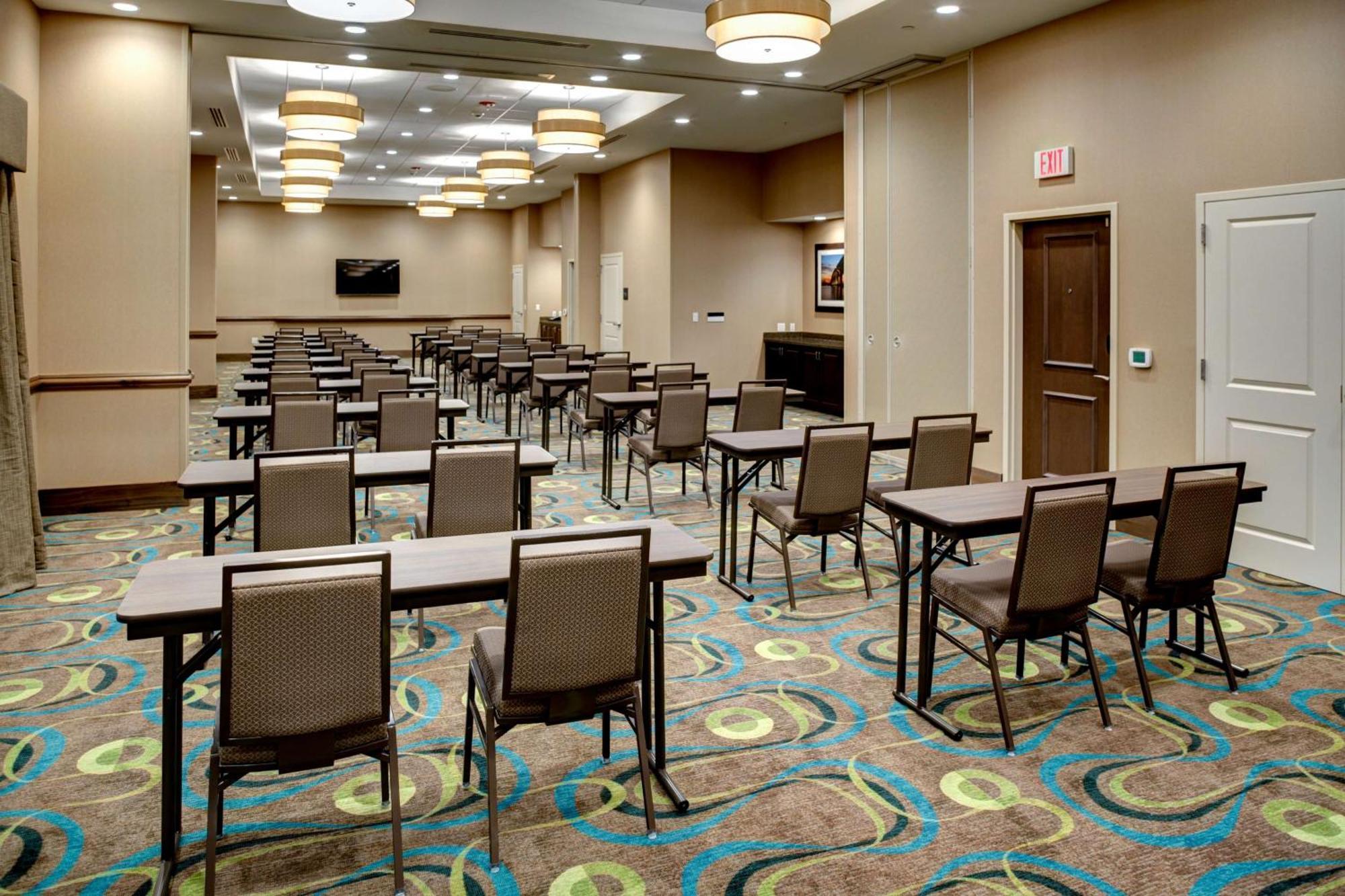 Hotel Hampton And By Hilton Vero Beach-downtown 3*