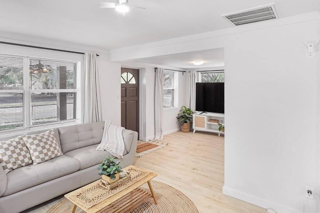 Holiday home Central, Cozy Retreat Vero Beach
