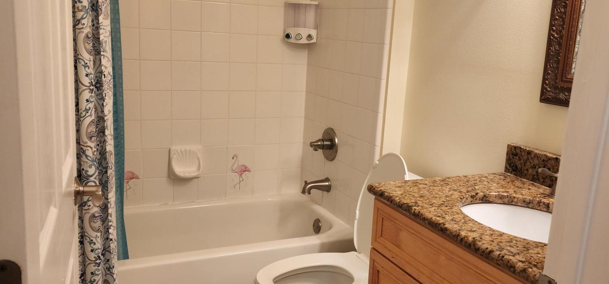 Luxury 3-bedroom Near Beaches With Pool *