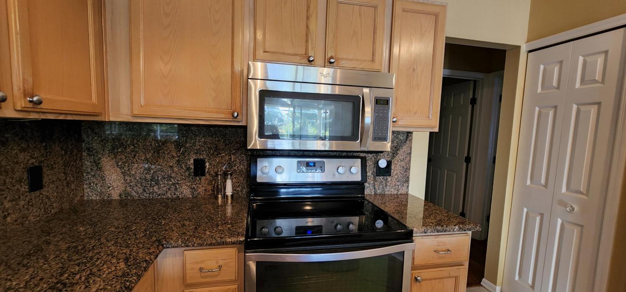 Luxury 3-bedroom Near Beaches With Pool Holiday home Vero Beach