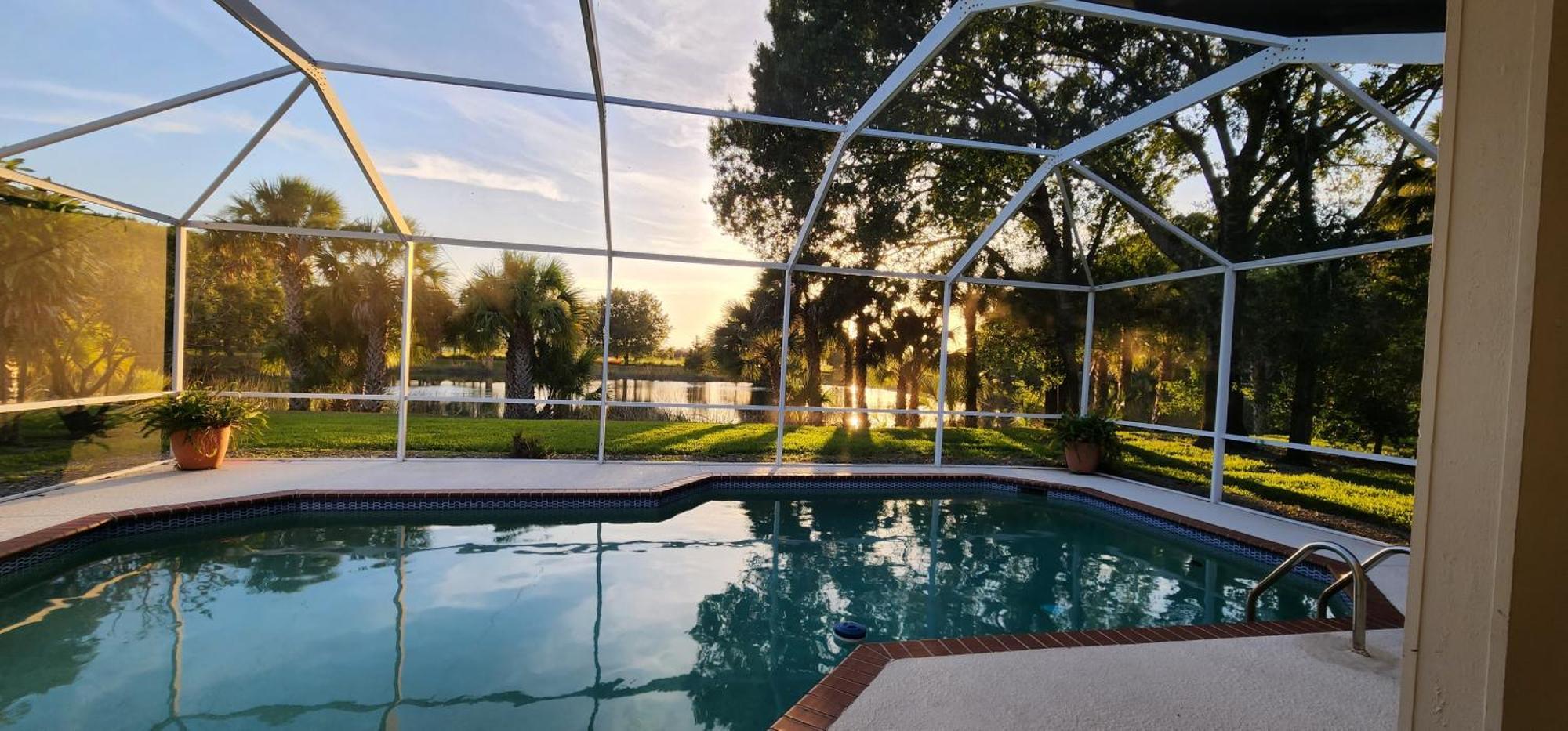 Luxury 3-bedroom Near Beaches With Pool