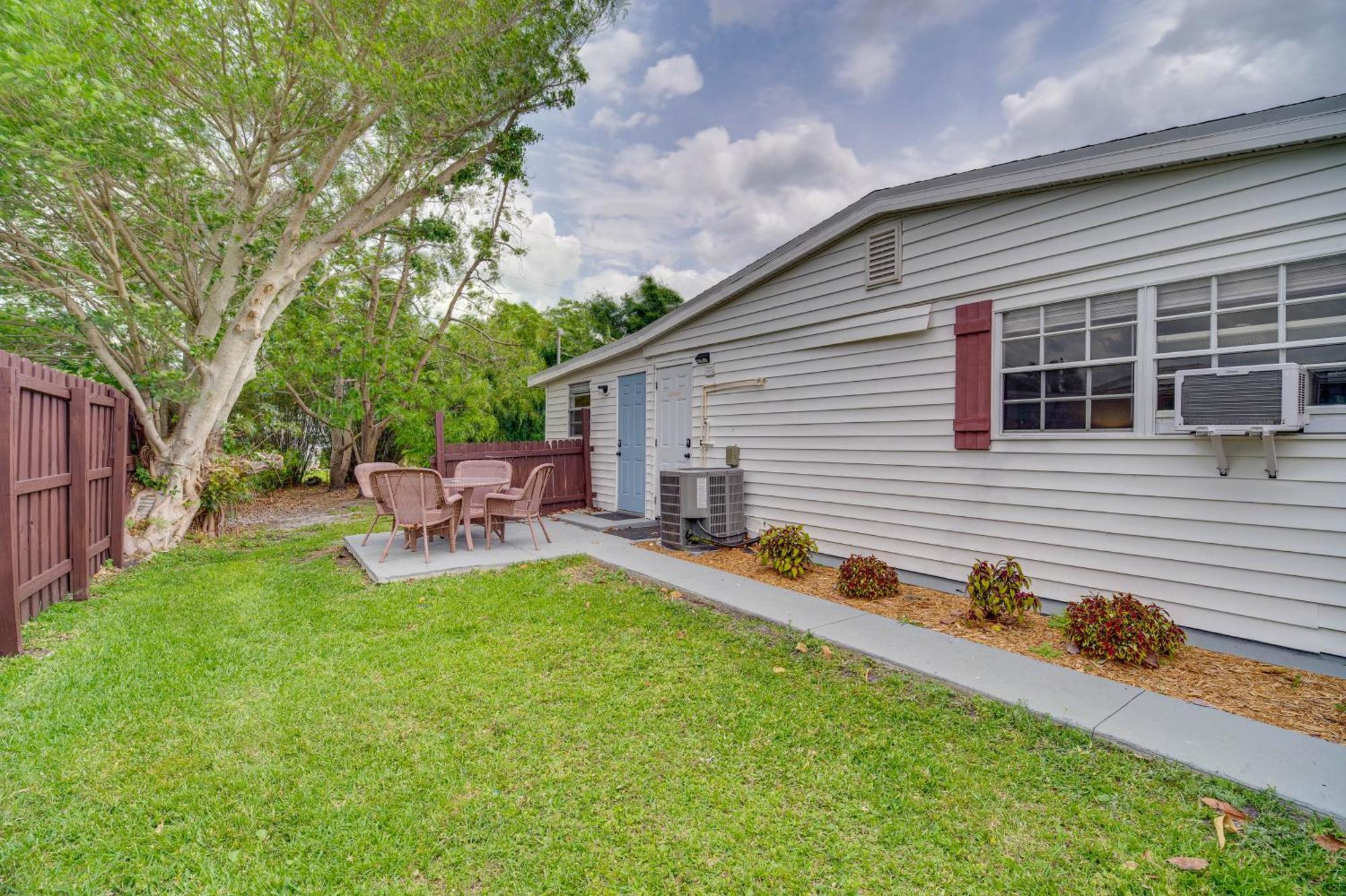 Vero Vacation About 3 Mi To The Ocean! Holiday home