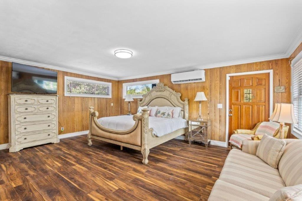 Holiday home Beautifully Renovated 5 Bedroom Vero Vero Beach