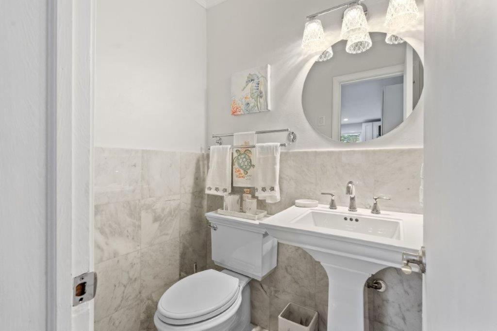 Beautifully Renovated 5 Bedroom Vero * Vero Beach