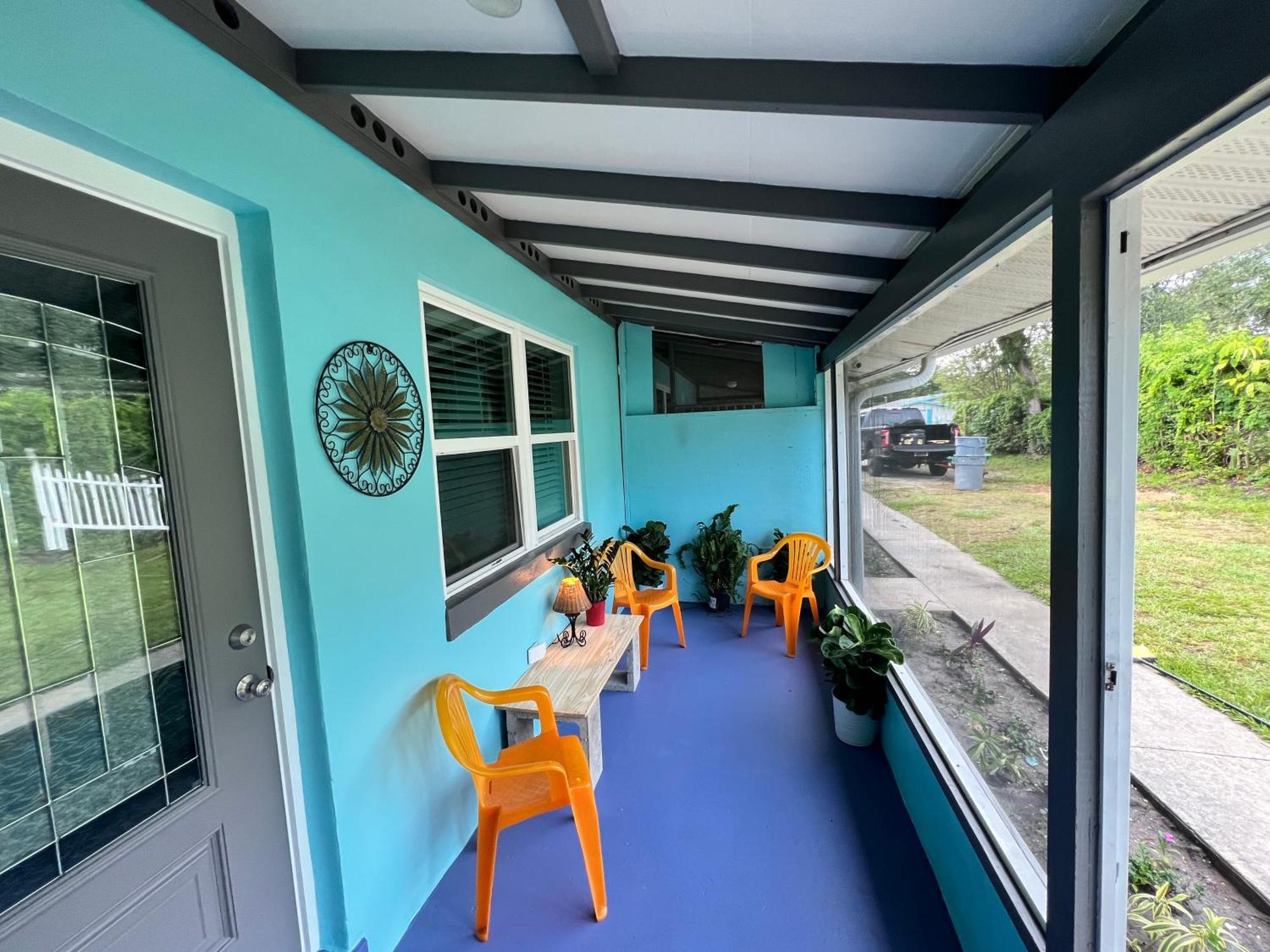 Apartment 875 Oasis #4 Location!