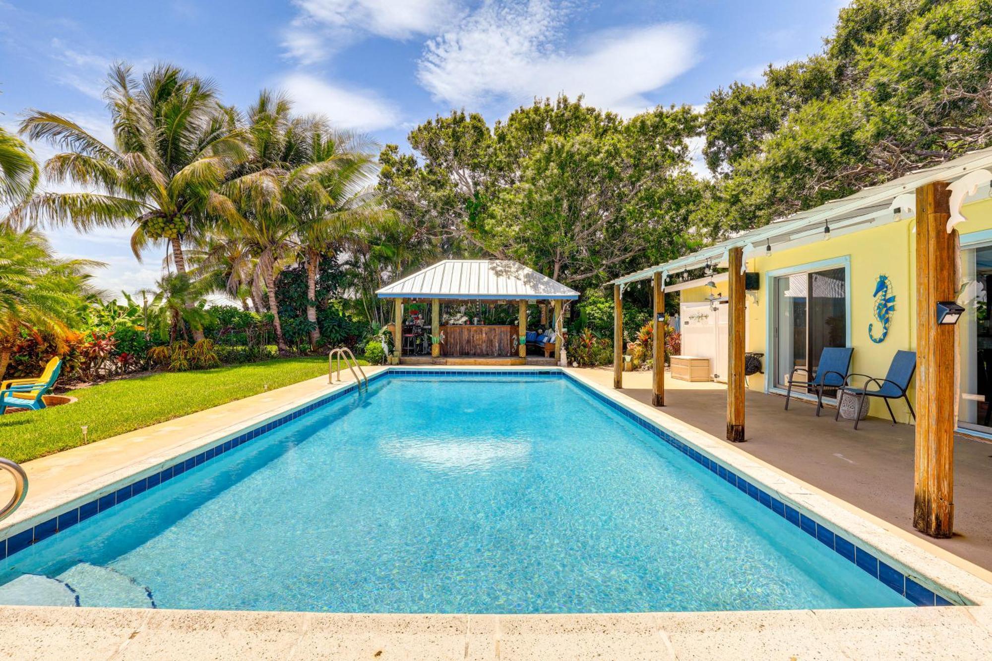 Holiday home Waterfront Vero With Pool And Boat Dock! *
