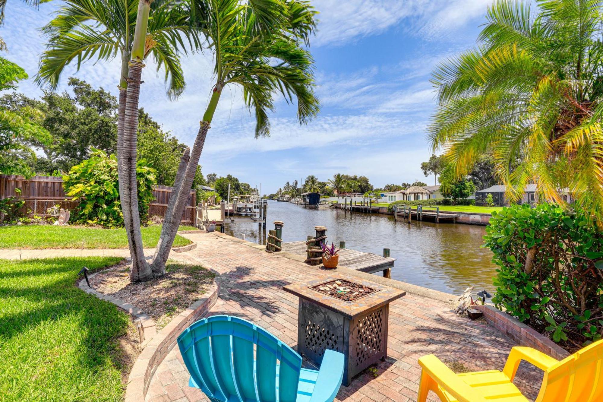 Holiday home Waterfront Vero With Pool And Boat Dock! *