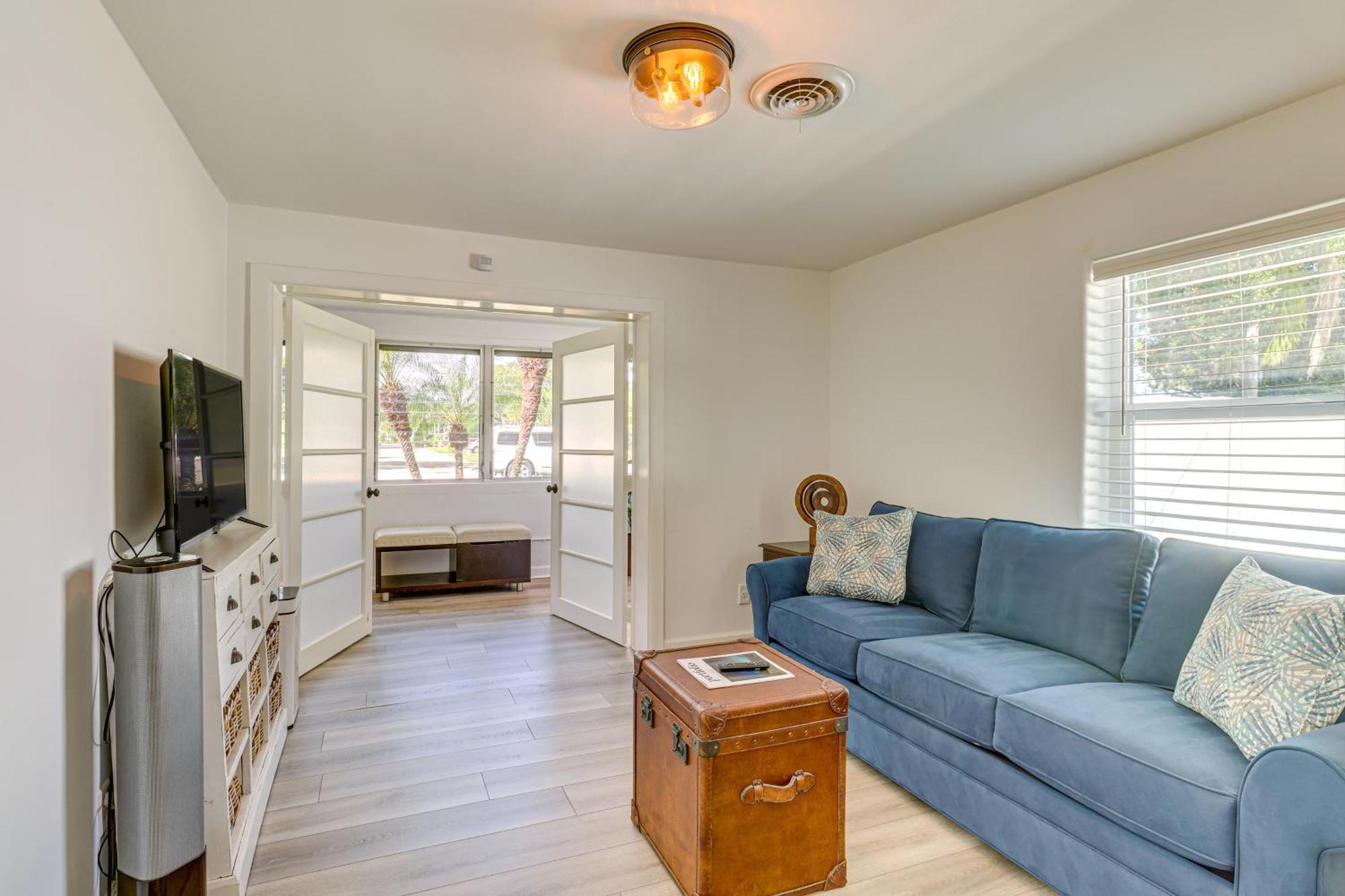 5 Mi To Vero Vintage With Sauna And Grill! Holiday home