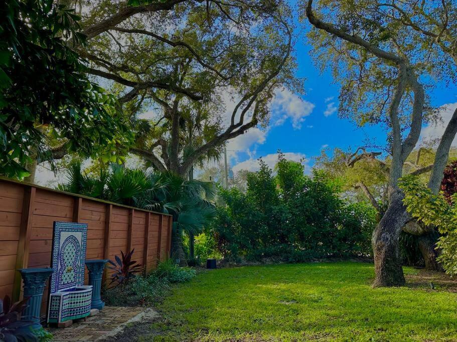 Vero Oaks Stroll To Includes Mini Golf And Jacuzzi * Vero Beach