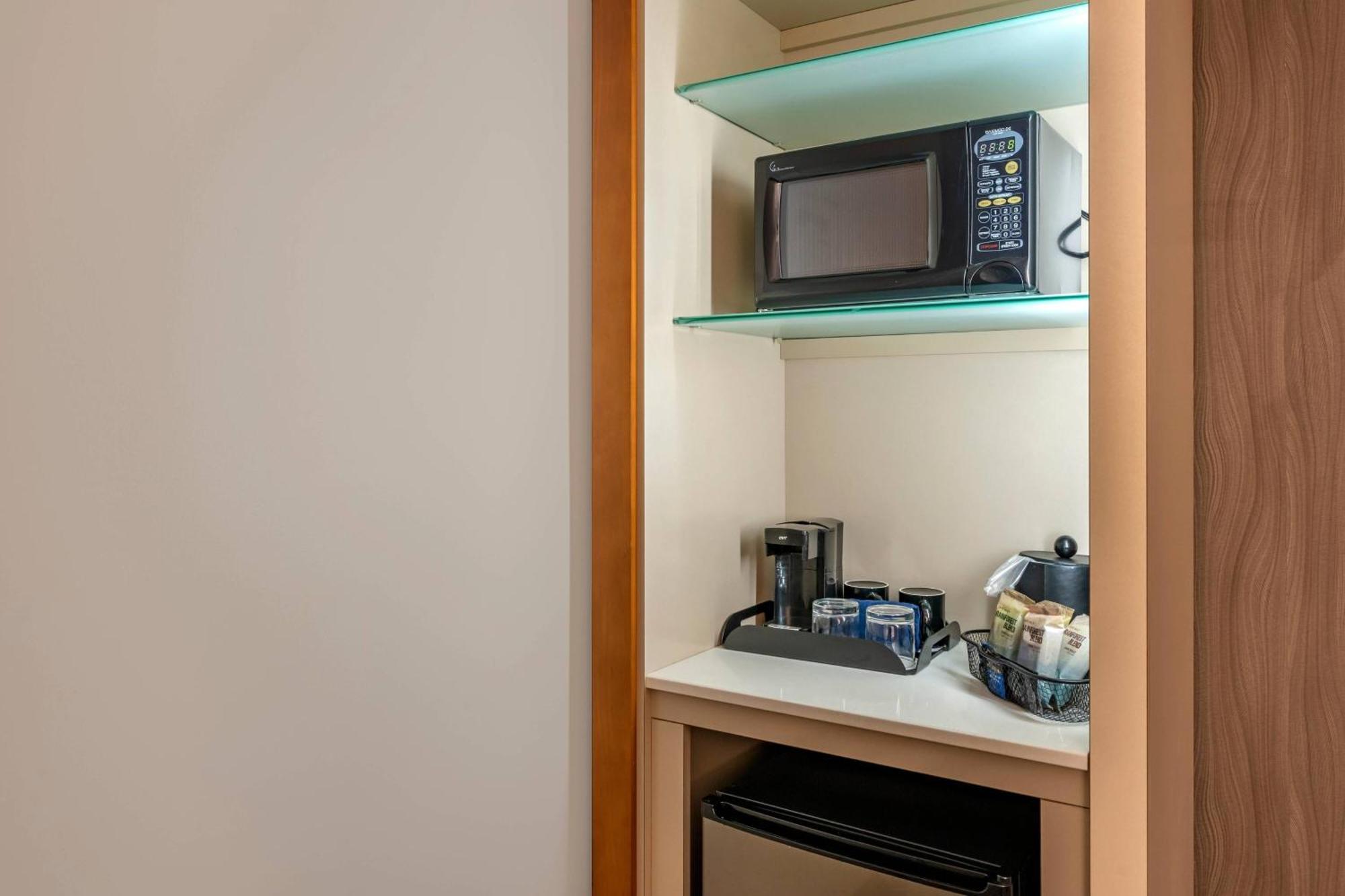 Springhill Vero 3*