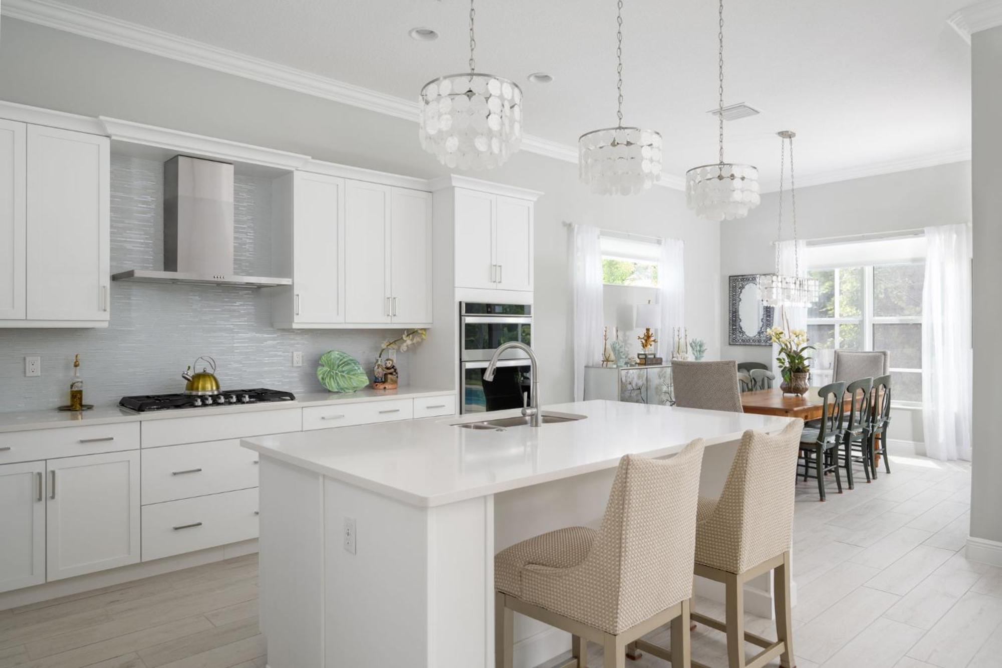 Beachside Bliss 3br, Heated Pool, Sleeps 10! Holiday home Vero Beach